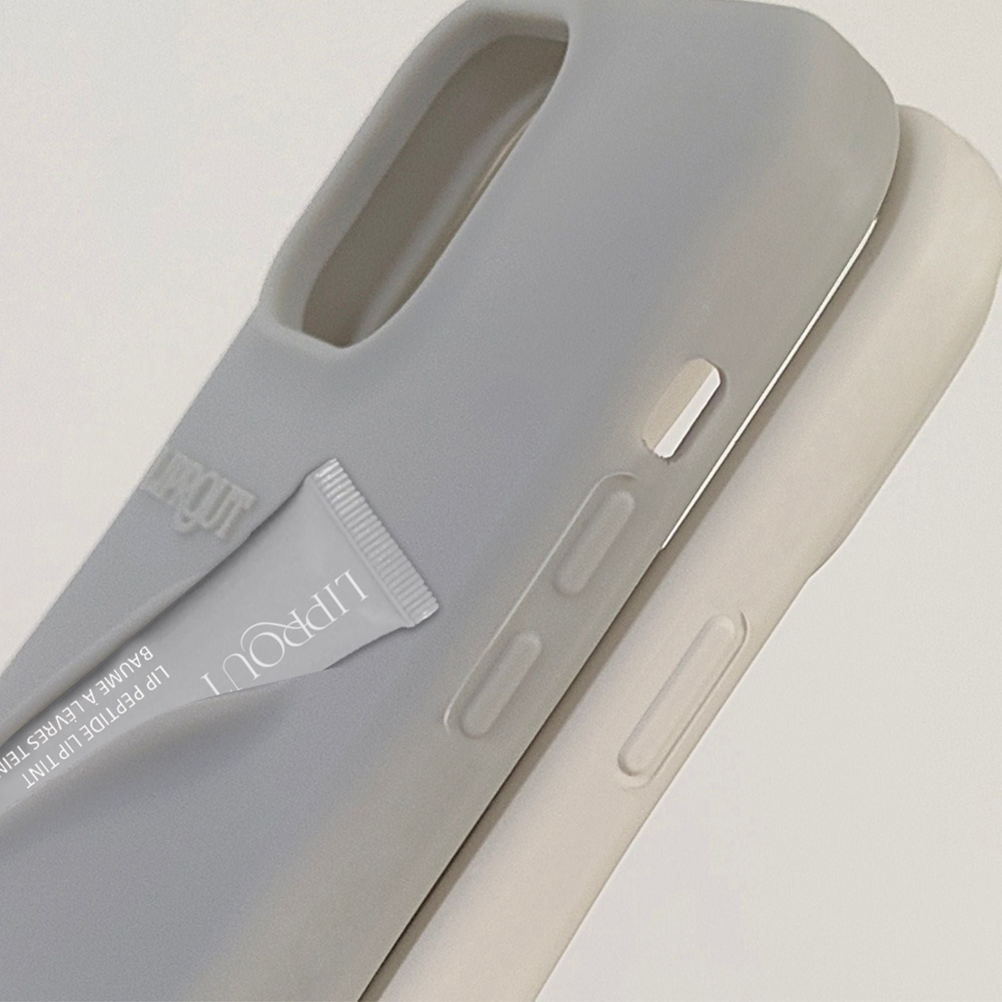 London Fog lipCASE